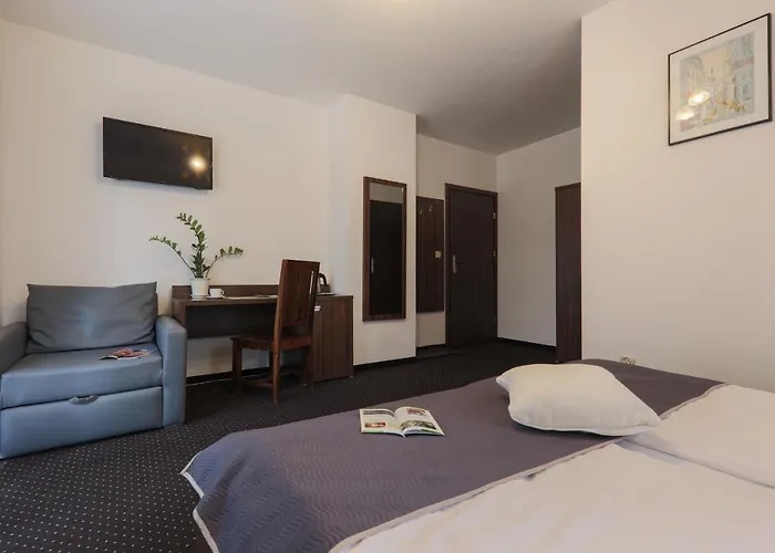 Mila 3* ויסלאו