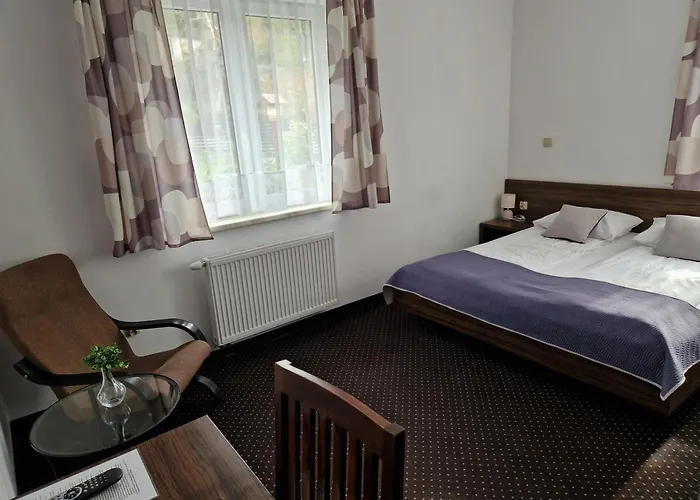 לינה וארוחת בוקר Mila 3*